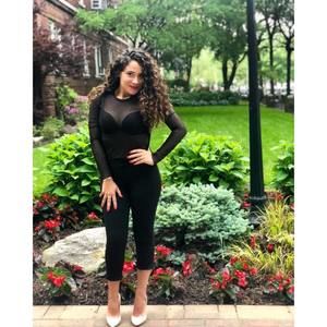 Meet your Posher, Angelica